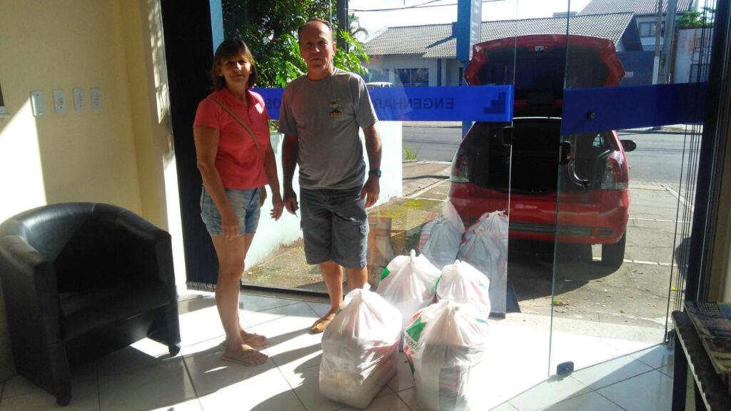 Leia mais sobre o artigo Rotary Club de Osório efetua entrega de cestas básicas