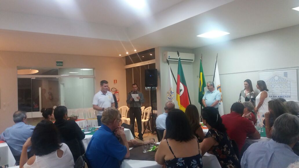 No momento, você está visualizando Festiva de Páscoa e admissão de um novo companheiro do Rotary Club de Osório
