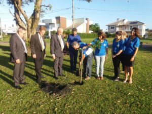 Leia mais sobre o artigo Governador Leandro Kolodny visita Osório